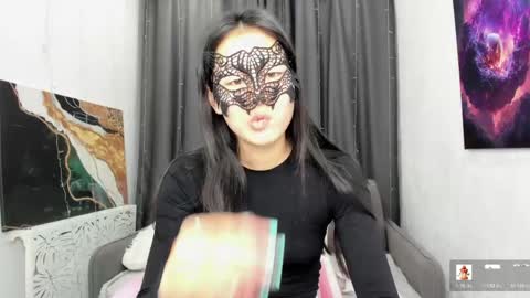 Snapshot of helenblazetrt chatting on April 2026 07:45:01 AM Hi I am Helen online show from April 2026 07:45:01 AM