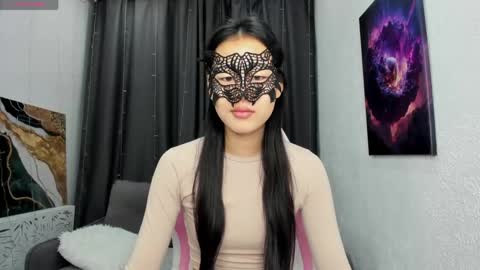 Snapshot of helenblazetrt chatting on April 2026 01:19:01 AM Hi I am Helen online show from April 2026 01:19:01 AM