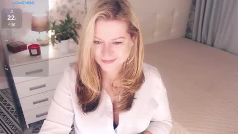 Helena Bonham online show from February 2025 03:30:01 AM