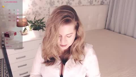 Helena Bonham online show from September 2025 06:04:01 AM