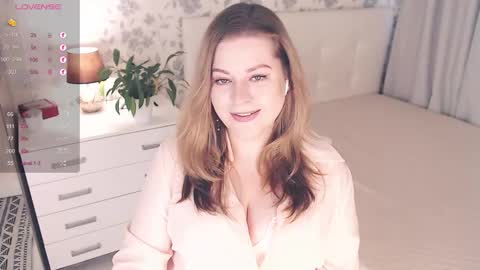 Helena Bonham online show from October 2025 02:25:02 PM