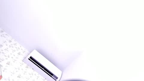 Snapshot of helenn_monroy1 chatting on April 2026 04:35:01 PM online show from April 2026 04:35:01 PM