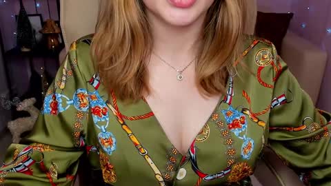 Helen online show from December 2024 04:59:02 AM