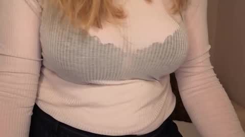 Helen online show from October 2025 01:25:02 AM