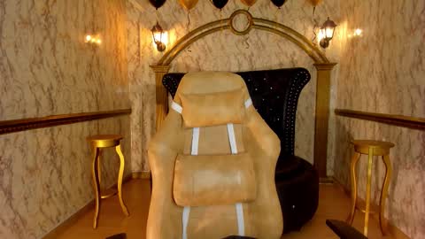 Helen or Hells online show from November 2025 11:25:02 AM