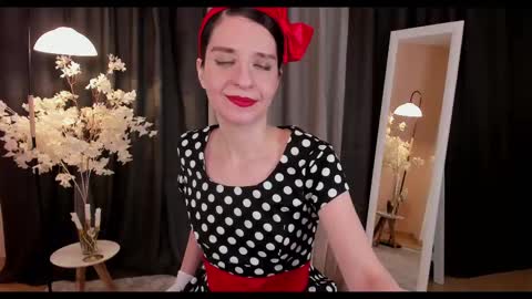 Helen online show from February 2025 06:11:02 AM