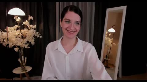 Helen online show from February 2025 09:16:01 AM