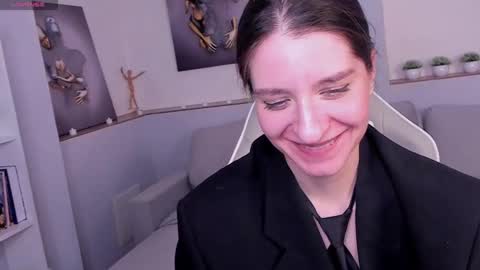 Helen online show from February 2025 10:36:02 AM