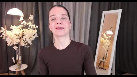 Helen online show from March 2025 02:37:02 AM