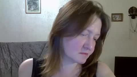 helgacharming online show from June 2026 10:05:02 PM