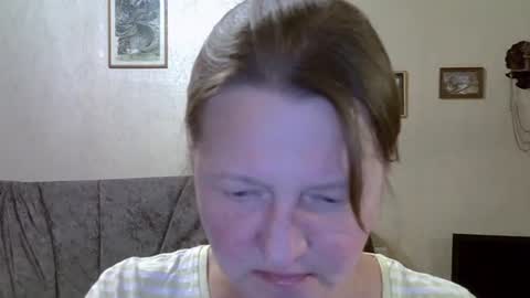helgacharming online show from July 2026 09:32:02 PM
