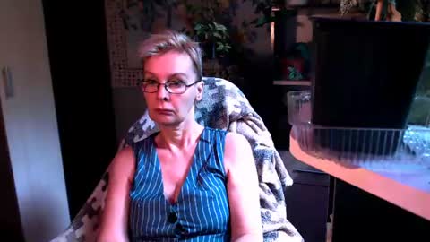 Snapshot of helgahimmele chatting on June 2026 02:16:02 PM Helga online show from June 2026 02:16:02 PM