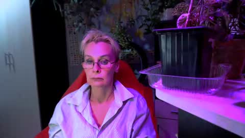 Helga online show from July 2026 09:40:01 PM