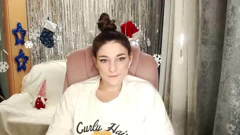 helgamun online show from December 2025 12:45:01 PM