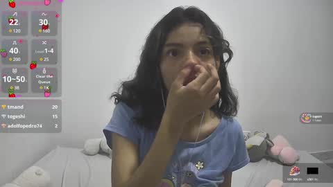 Snapshot of helia_n_amy chatting on January 2025 08:14:02 AM Helia Transfem and Amy online show from January 2025 08:14:02 AM