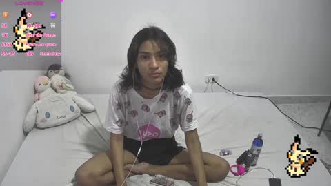 Snapshot of helia_n_amy chatting on January 2025 05:16:01 AM Helia Transfem and Amy online show from January 2025 05:16:01 AM