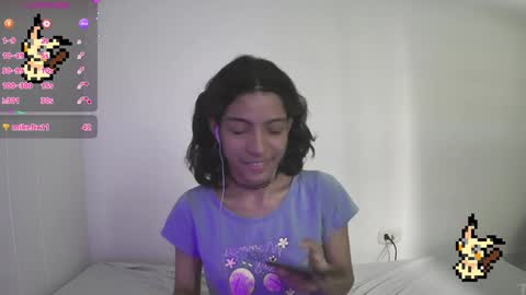 Snapshot of helia_n_amy chatting on January 2025 08:15:02 PM Helia Transfem and Amy online show from January 2025 08:15:02 PM