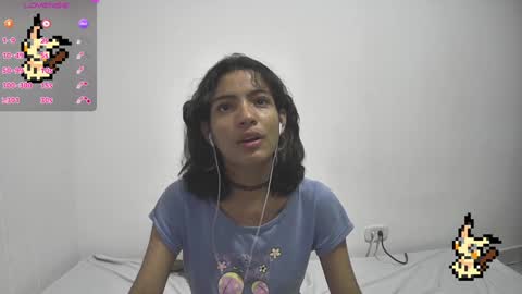 Snapshot of helia_n_amy chatting on January 2025 05:40:02 AM Helia Transfem and Amy online show from January 2025 05:40:02 AM