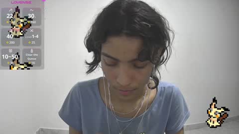 Snapshot of helia_n_amy chatting on February 2025 02:16:01 AM Helia Transfem and Amy online show from February 2025 02:16:01 AM