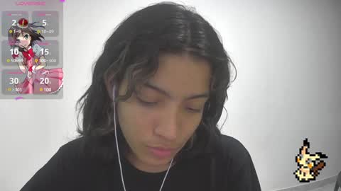 Snapshot of helia_n_amy chatting on February 2025 06:14:02 AM Helia Transfem and Amy online show from February 2025 06:14:02 AM