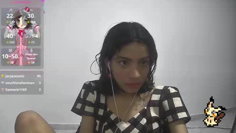 Snapshot of helia_n_amy chatting on February 2025 08:31:02 AM Helia Transfem and Amy online show from February 2025 08:31:02 AM