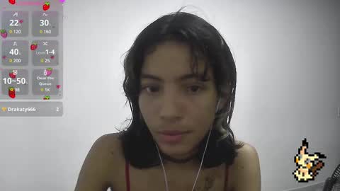 Snapshot of helia_n_amy chatting on February 2025 11:06:02 AM Helia Transfem and Amy online show from February 2025 11:06:02 AM