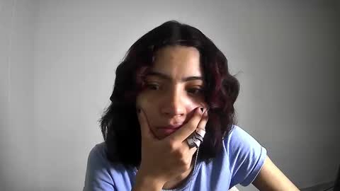 Snapshot of helia_n_amy chatting on March 2025 02:21:02 PM Helia Transfem and Amy online show from March 2025 02:21:02 PM