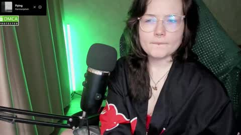 Snapshot of hell_hotline chatting on March 2026 08:52:02 PM Red online show from March 2026 08:52:02 PM