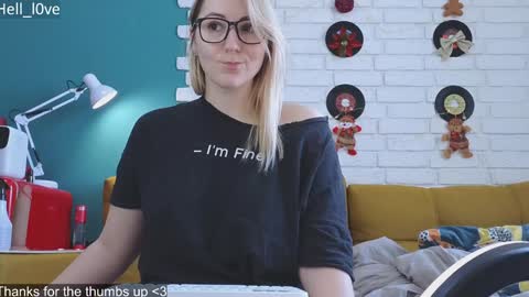 Snapshot of hell_l0ve chatting on February 2025 07:05:01 AM Anastasiia online show from February 2025 07:05:01 AM