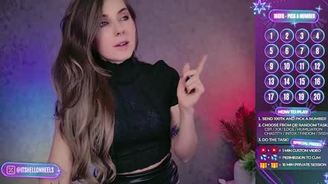 Snapshot of hell_on_heels_ chatting on November 2025 02:17:02 AM - show loyalty and subscribe - online show from November 2025 02:17:02 AM