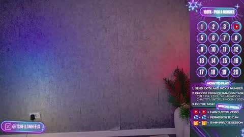 Snapshot of hell_on_heels_ chatting on December 2025 11:34:02 PM - show loyalty and subscribe - online show from December 2025 11:34:02 PM