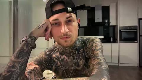 hellacozy online show from February 2026 01:05:01 PM