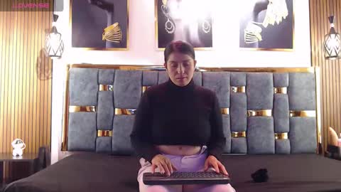 Hellen.  online show from May 2026 11:31:02 AM