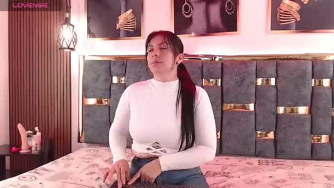 Hellen.  online show from May 2026 11:05:01 AM