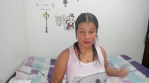 Snapshot of hellen_scot_ chatting on November 2025 10:11:02 PM hellen_scot_ online show from November 2025 10:11:02 PM