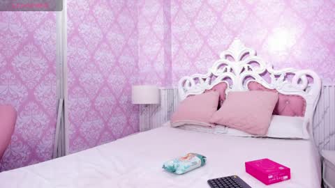   online show from April 2026 11:32:01 AM