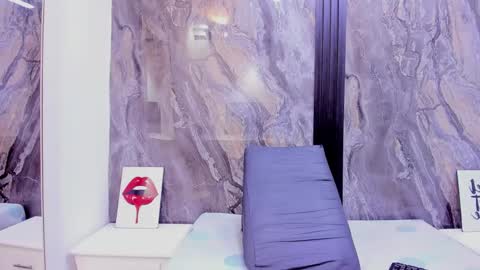 Hellen johanson online show from March 2026 07:38:01 PM