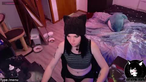 Snapshot of hellfire_girl chatting on April 2026 12:27:01 AM Hayley online show from April 2026 12:27:01 AM