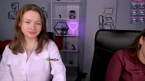 Helli online show from January 2026 08:23:01 PM