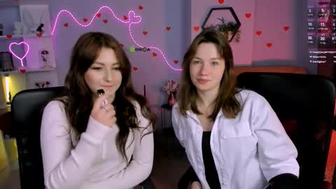 Helli online show from February 2026 08:20:02 PM