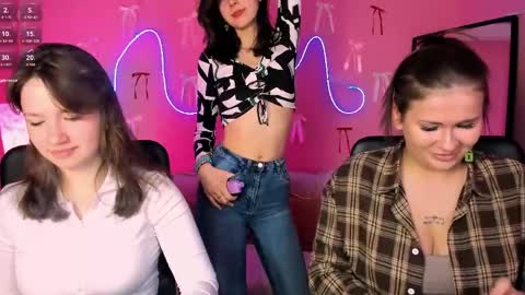 Snapshot of helli_belli chatting on March 2026 08:45:01 PM Helli online show from March 2026 08:45:01 PM