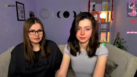 Snapshot of helli_belli chatting on April 2026 07:26:01 PM Helli online show from April 2026 07:26:01 PM