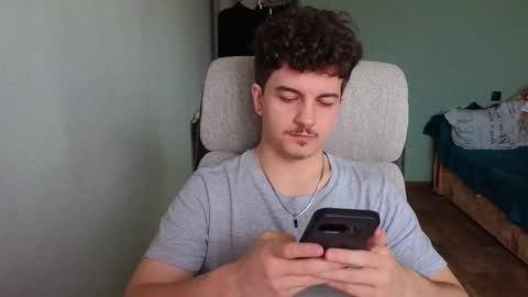 Snapshot of hellish_sugar chatting on March 2026 05:11:02 AM Remy online show from March 2026 05:11:02 AM