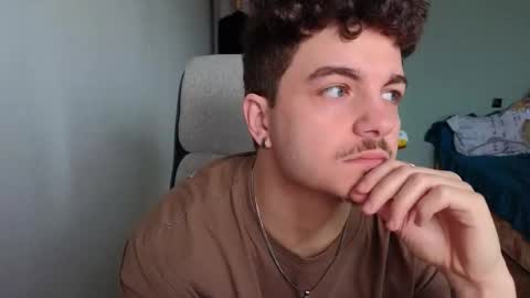 Snapshot of hellish_sugar chatting on March 2026 05:11:02 AM Remy online show from March 2026 05:11:02 AM