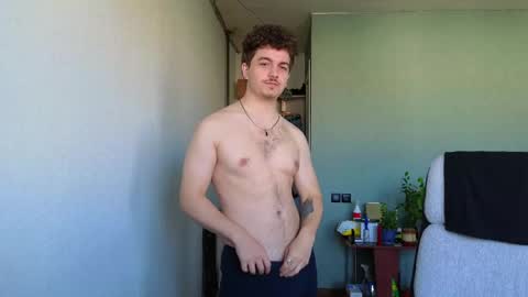 Snapshot of hellish_sugar chatting on April 2026 04:46:01 AM Remy online show from April 2026 04:46:01 AM