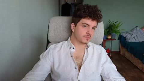 Snapshot of hellish_sugar chatting on April 2026 04:56:01 AM Remy online show from April 2026 04:56:01 AM