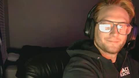 Snapshot of hello672919 chatting on April 2026 06:51:01 AM hello672919 online show from April 2026 06:51:01 AM