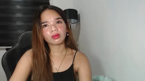 helloisme_richelyn online show from November 2025 01:54:02 PM
