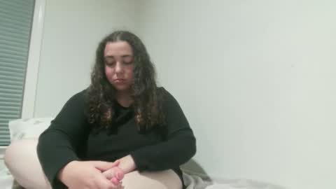 hellooli online show from December 2025 05:16:01 AM