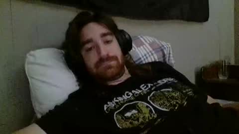 Snapshot of hellothereimcoolyo chatting on May 2026 11:05:02 AM longhairbeardedguy online show from May 2026 11:05:02 AM